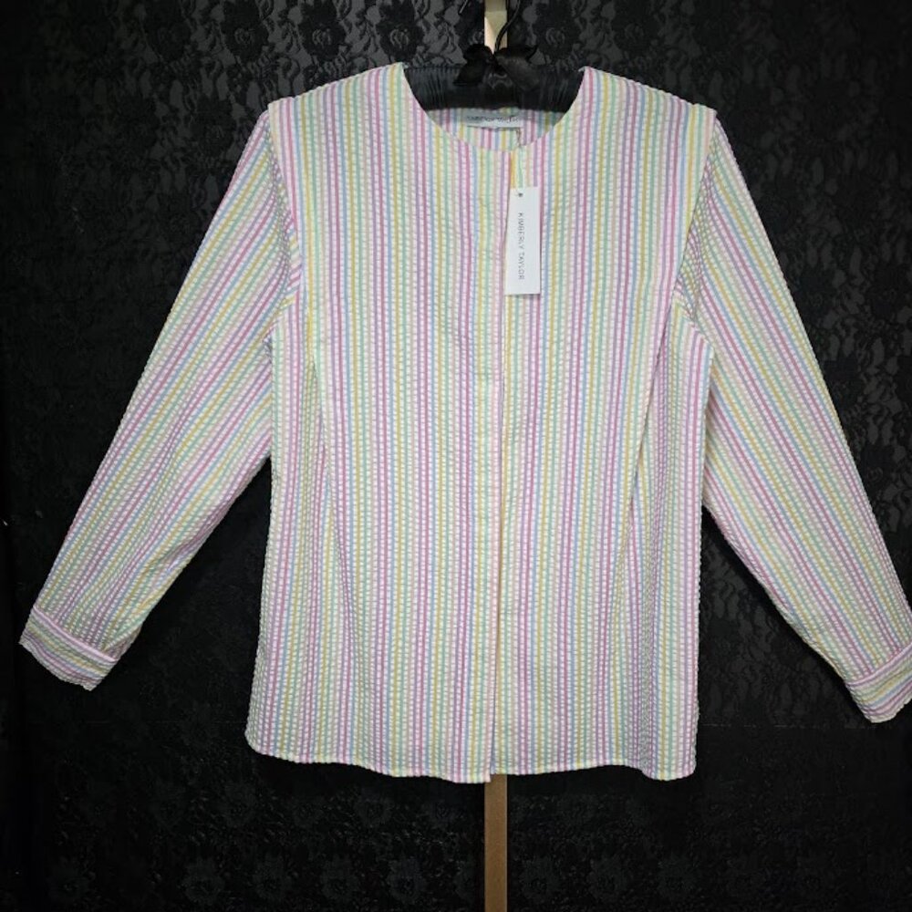 Chic Pastel Striped Blouse